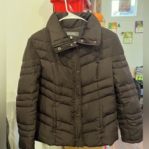 Size women’s Medium like new Dark Brown Kenneth Cole Reaction Winter Coat